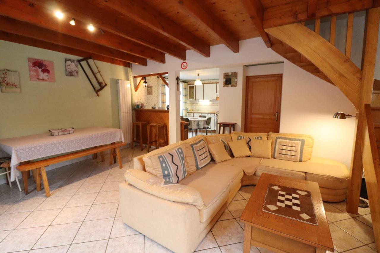 Villa La Grange Aux Creations Mentieres Exterior foto